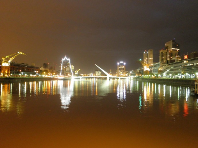 Puerto Madero noche