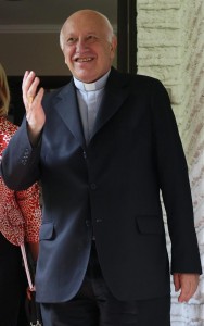 Ricardo Ezatti, arzobispo de Santiago. Foto Mario Ruiz