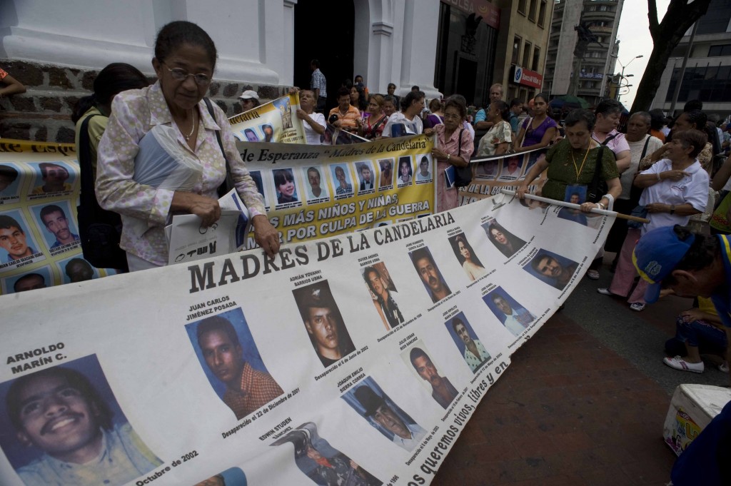 Madres de la Candelaria reclaman por los suyos en Medellín