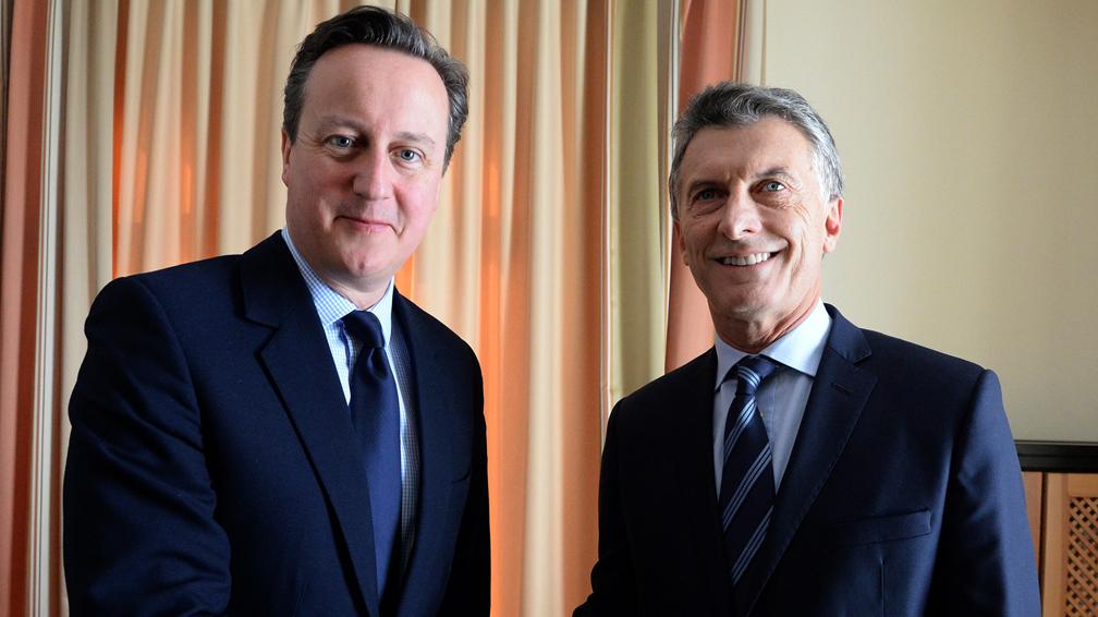 Ahora que había buena sintonía entre Macri y Camerón el "brexit" despide al inglés